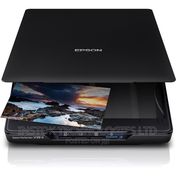 Epson Perfection V39II Photo and Document Scanner