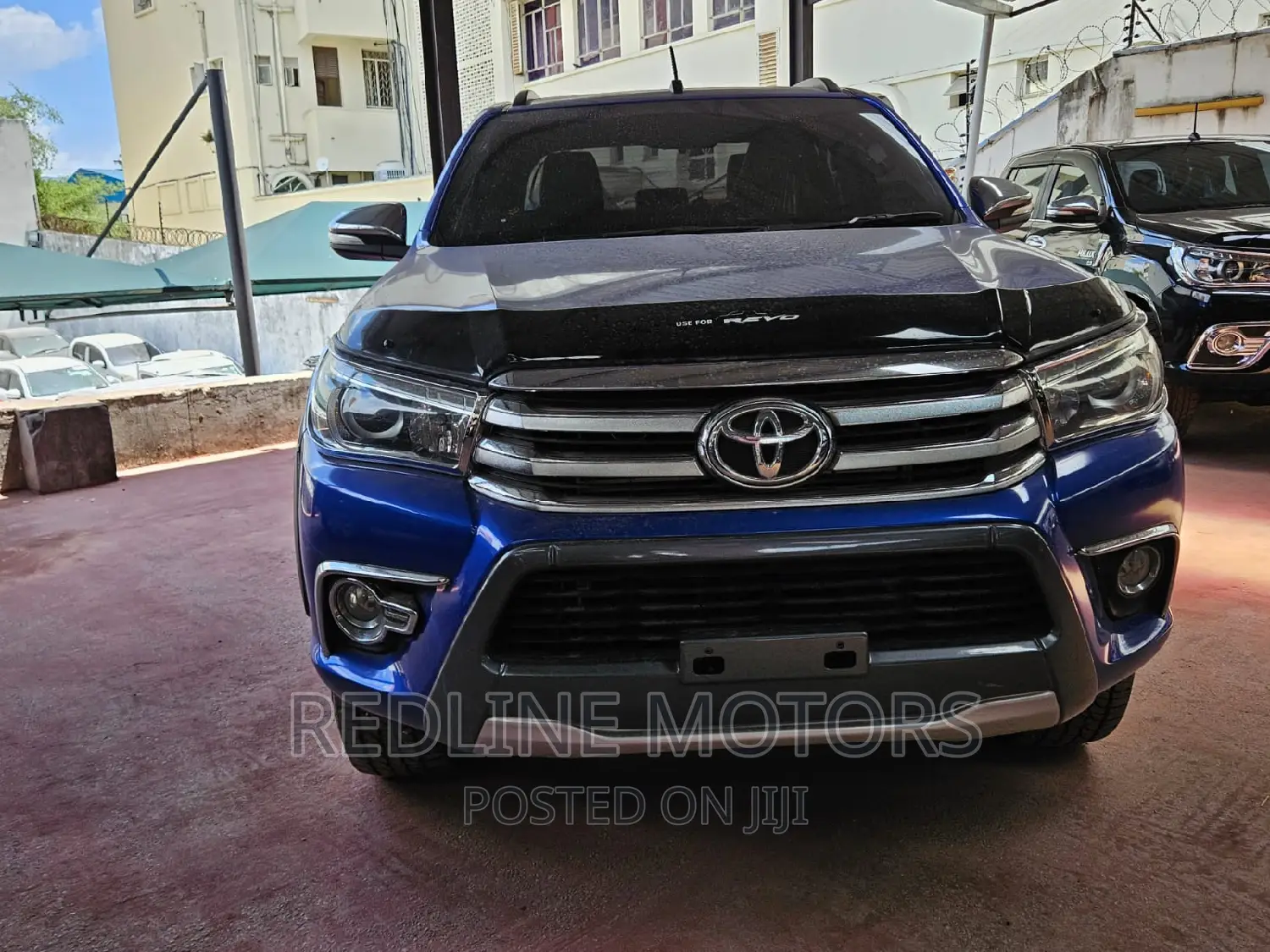 Toyota Hilux 2017 Blue