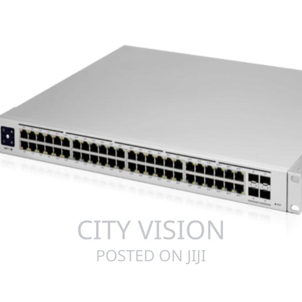 Full Poe(40)Gbe Unifi Switch Pro!! Poe+Rj45 Ports 10g SFP - main view