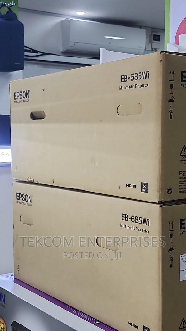 Epson Eb-685wi 3LCD Projector - main view
