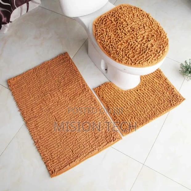 Microfiber Toilet Set - main view