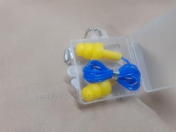 Get Convenient Earplugs At Best Price