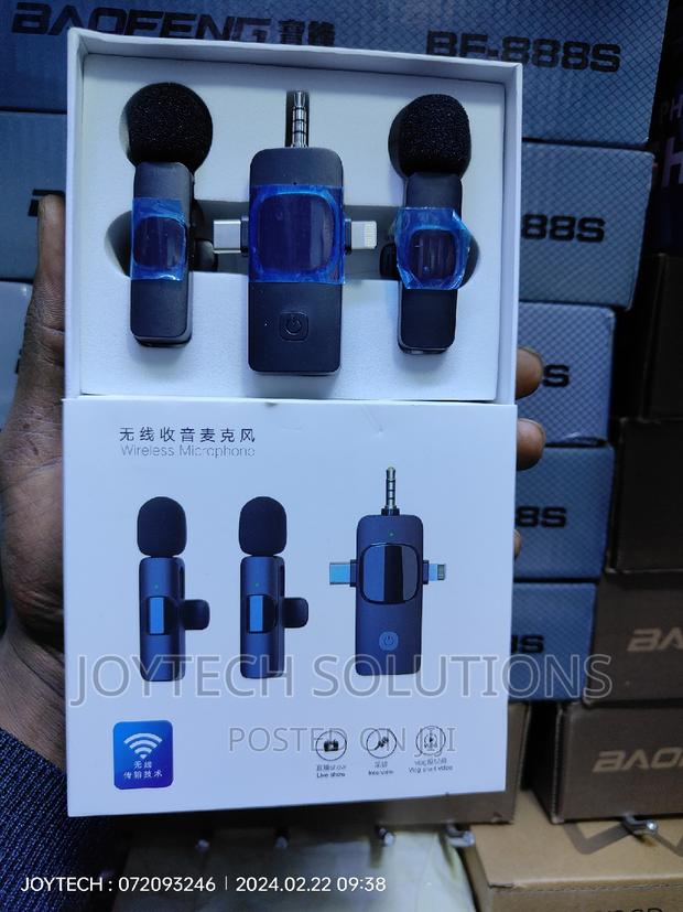 iPhone Wireless Lapel/ Lavalier Microphone. Universal - main view