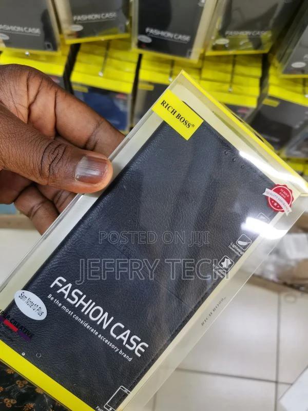 Samsung Note 10 Plus Rich Boss Synthetic Leather Flip Cover - thumbnail 2