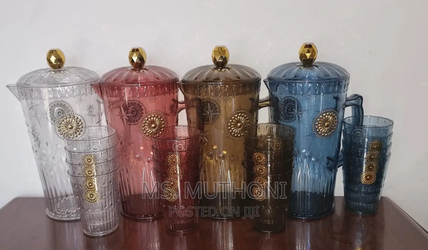 Acrylic Water Sets a Tray, 2.3L Jug, 4 Tumblers 2