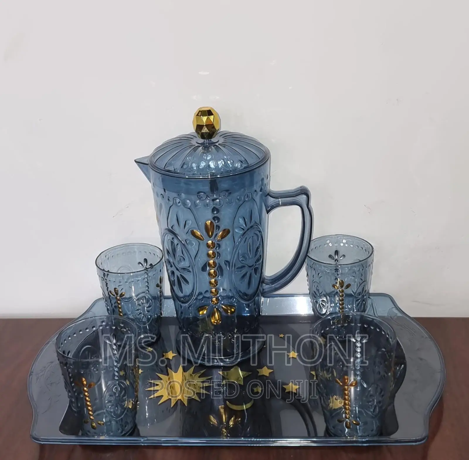 Acrylic Water Sets a Tray, 2.3L Jug, 4 Tumblers 2