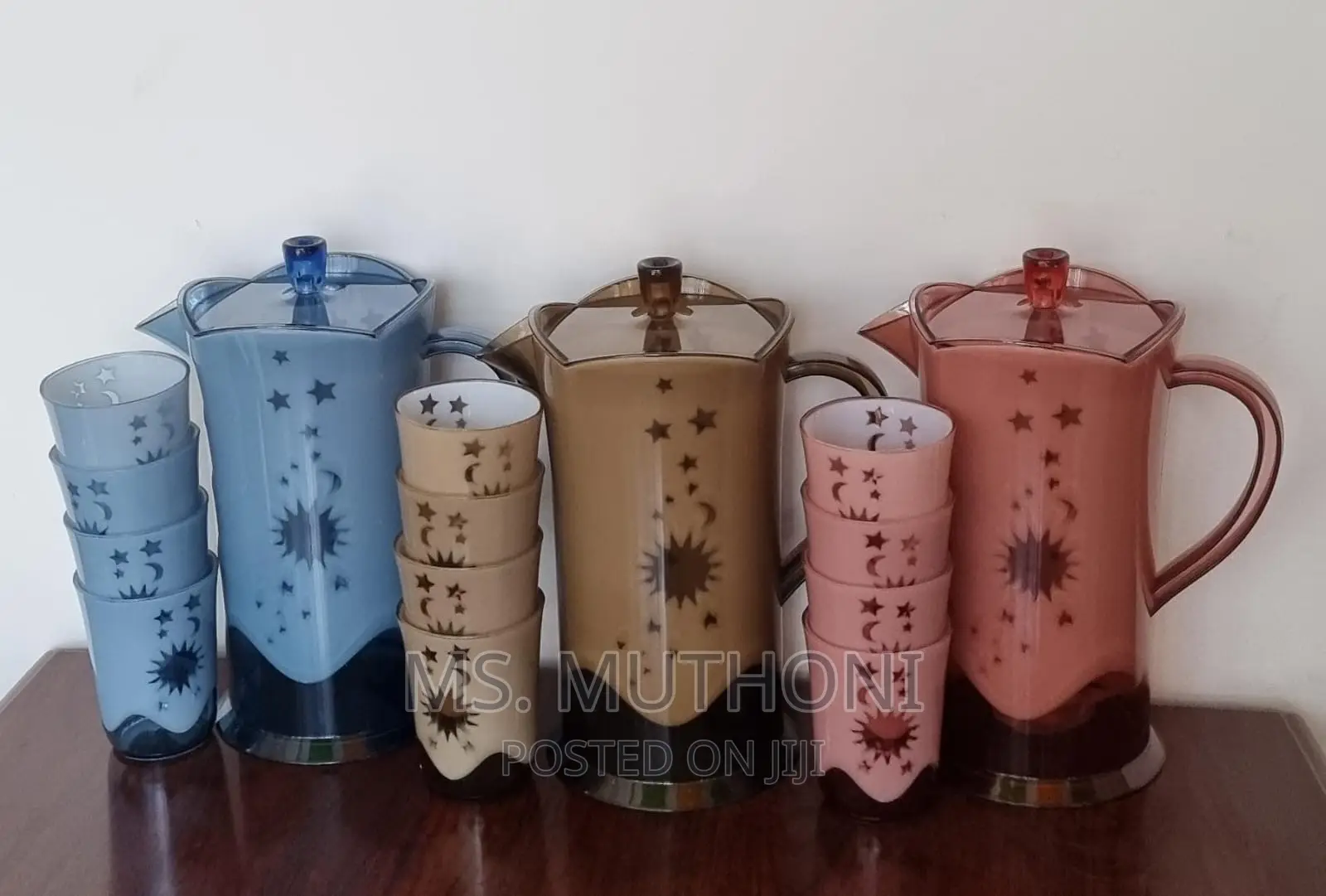 Acrylic Water Sets a Tray, 2.3L Jug, 4 Tumblers 2