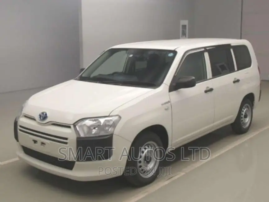 Toyota Succeed 2019 White