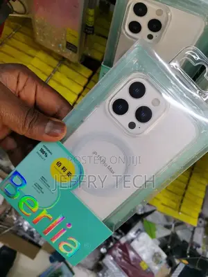 Berlia Transparent Magsafe Protective Case iPhone 15 Pro Max