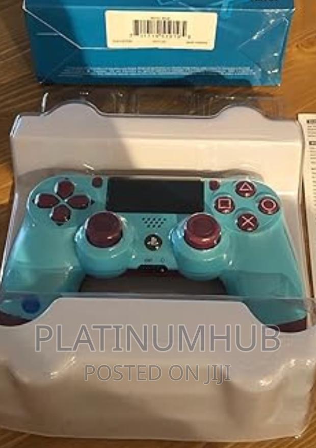 SONY Play Station 4 J7t - main view