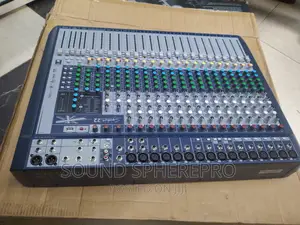 Signature 22 Channel Plain Mixer