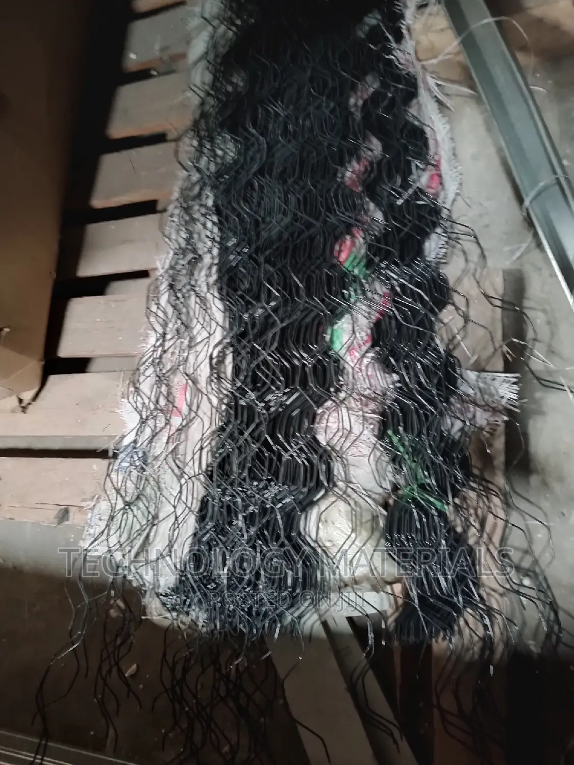 Wiggle Wire Black