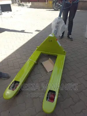 Hydraulic Pallet Truck Titan 3000kgs