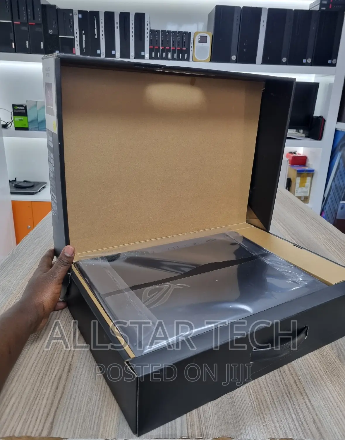 Laptop Asus ROG Strix G15 16GB AMD Ryzen 7 SSD 1T