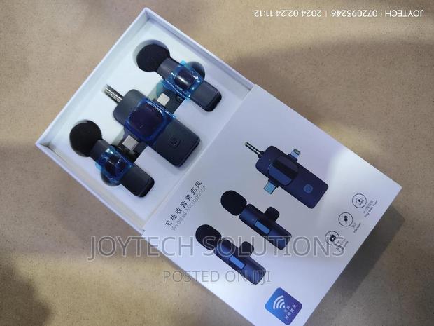 Professional 3 in 1 Wireless Lavalier Microphone