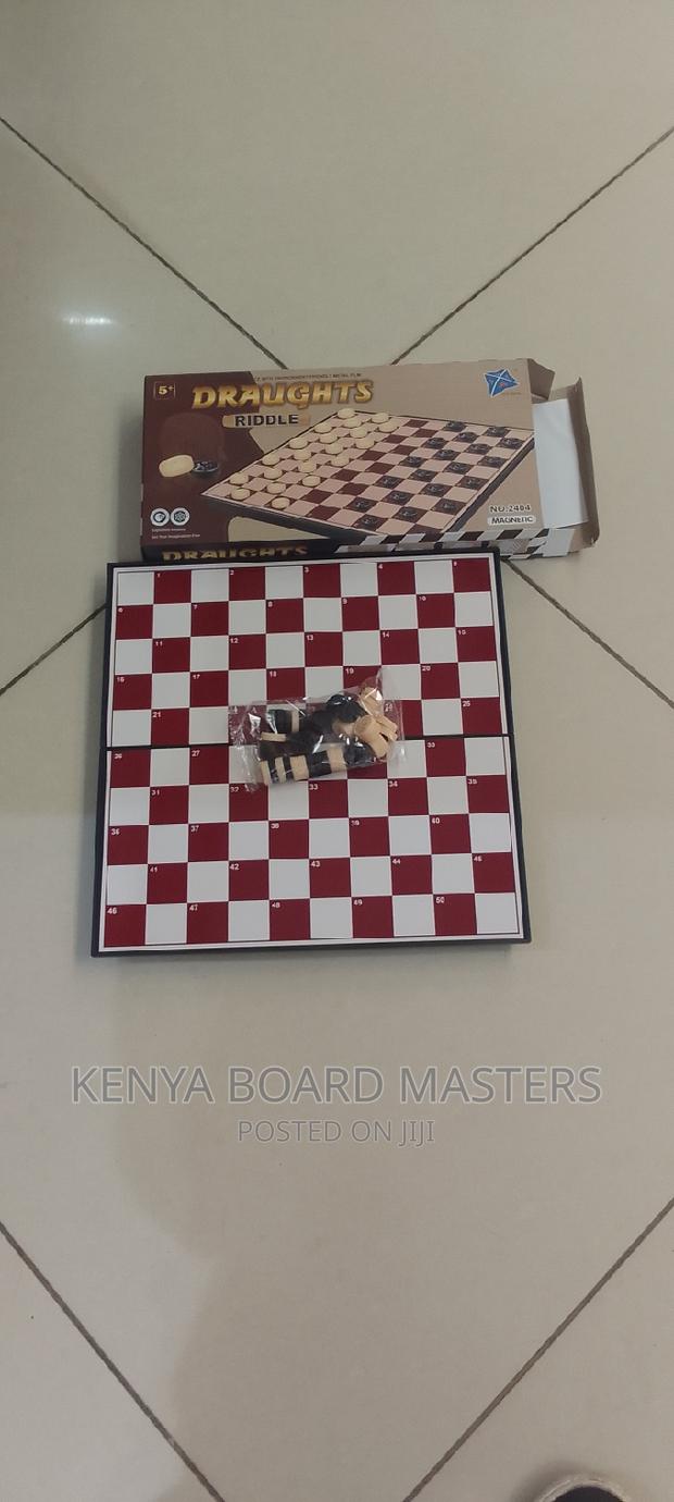 Draught Game ,Strong Board Draught Game Available - main view