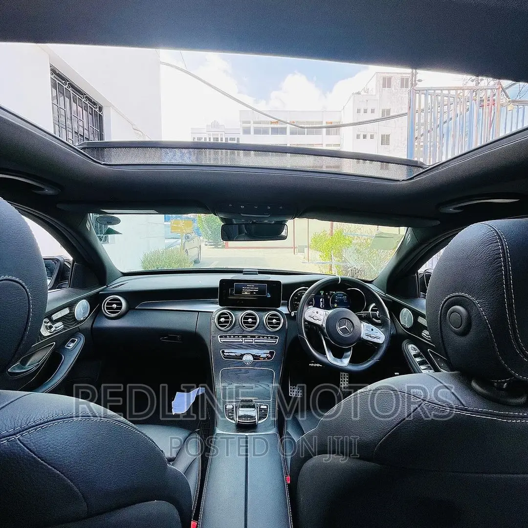 Mercedes-Benz C200 2017 Matt Black