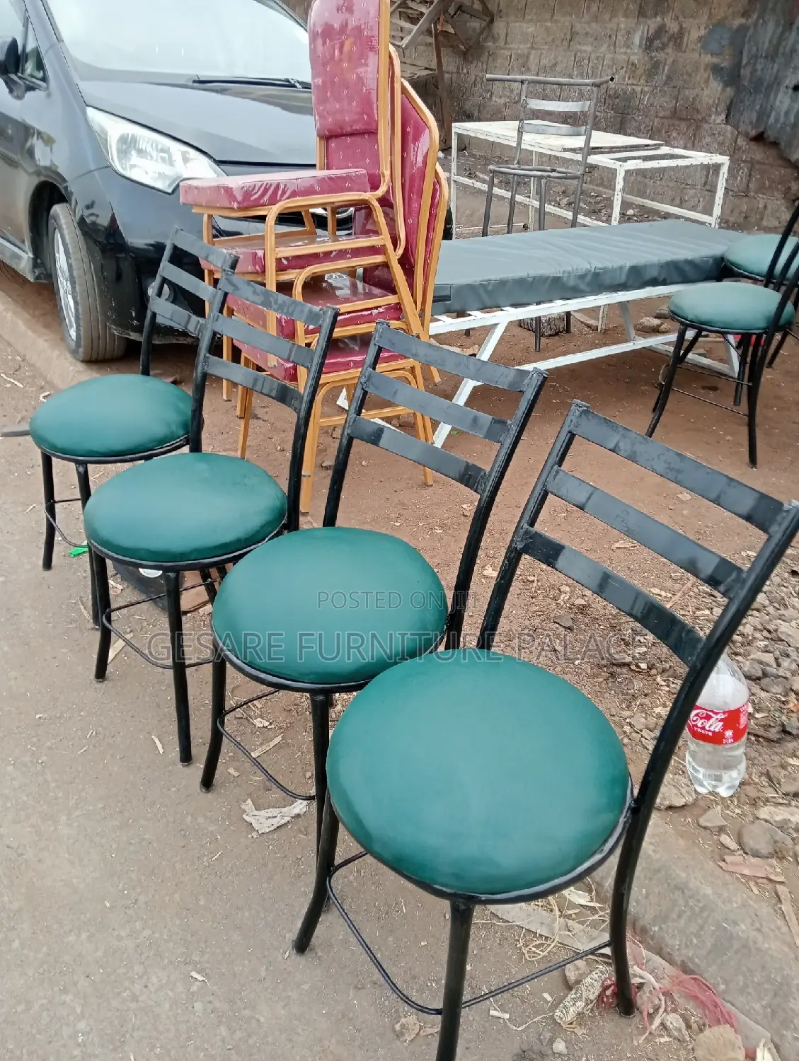 Hotel/ Bar