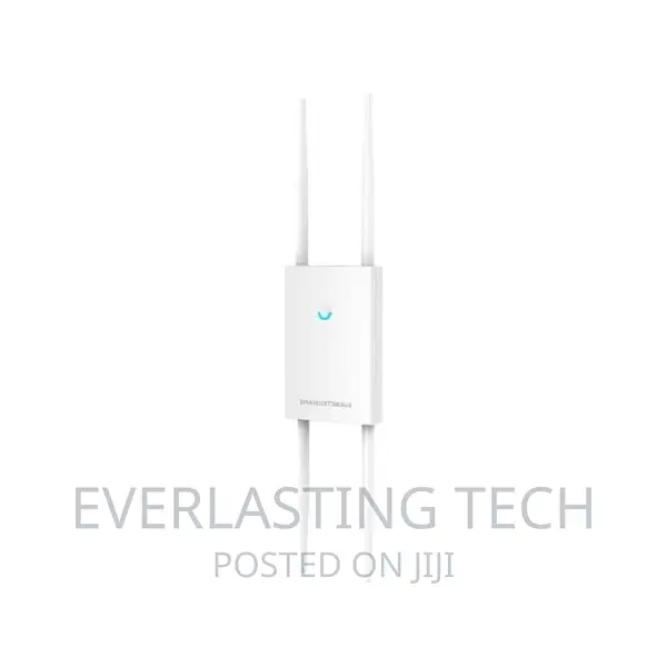 Grandstream GWN7664LR Wi-Fi 6 Outdoor Long Range Acces Point