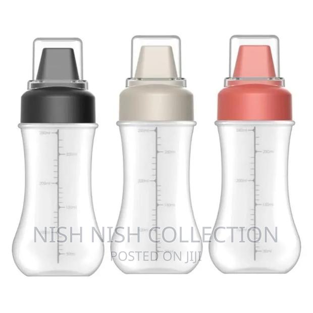 350ML Sauce Squeeze Bottle - thumbnail 3