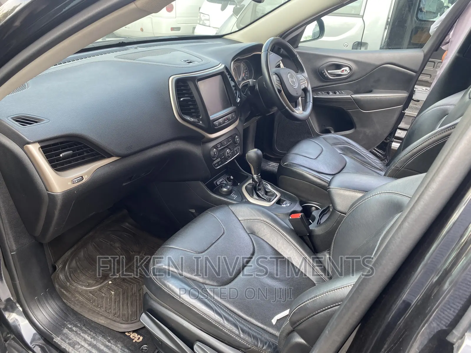 Jeep Cherokee 2015 Black