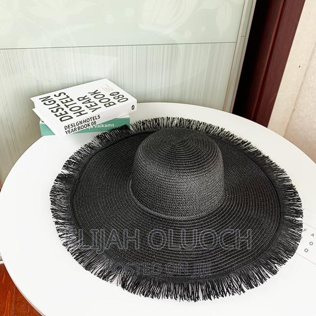Classy Sun Hat - thumbnail 2