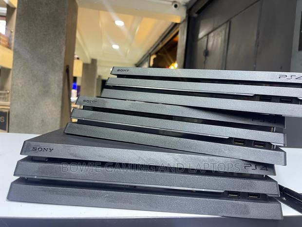 Ps4 Pro Console X Uk - thumbnail 2