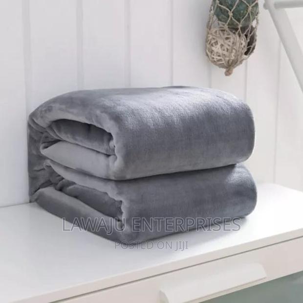 Grey Fleece Throw Blanket