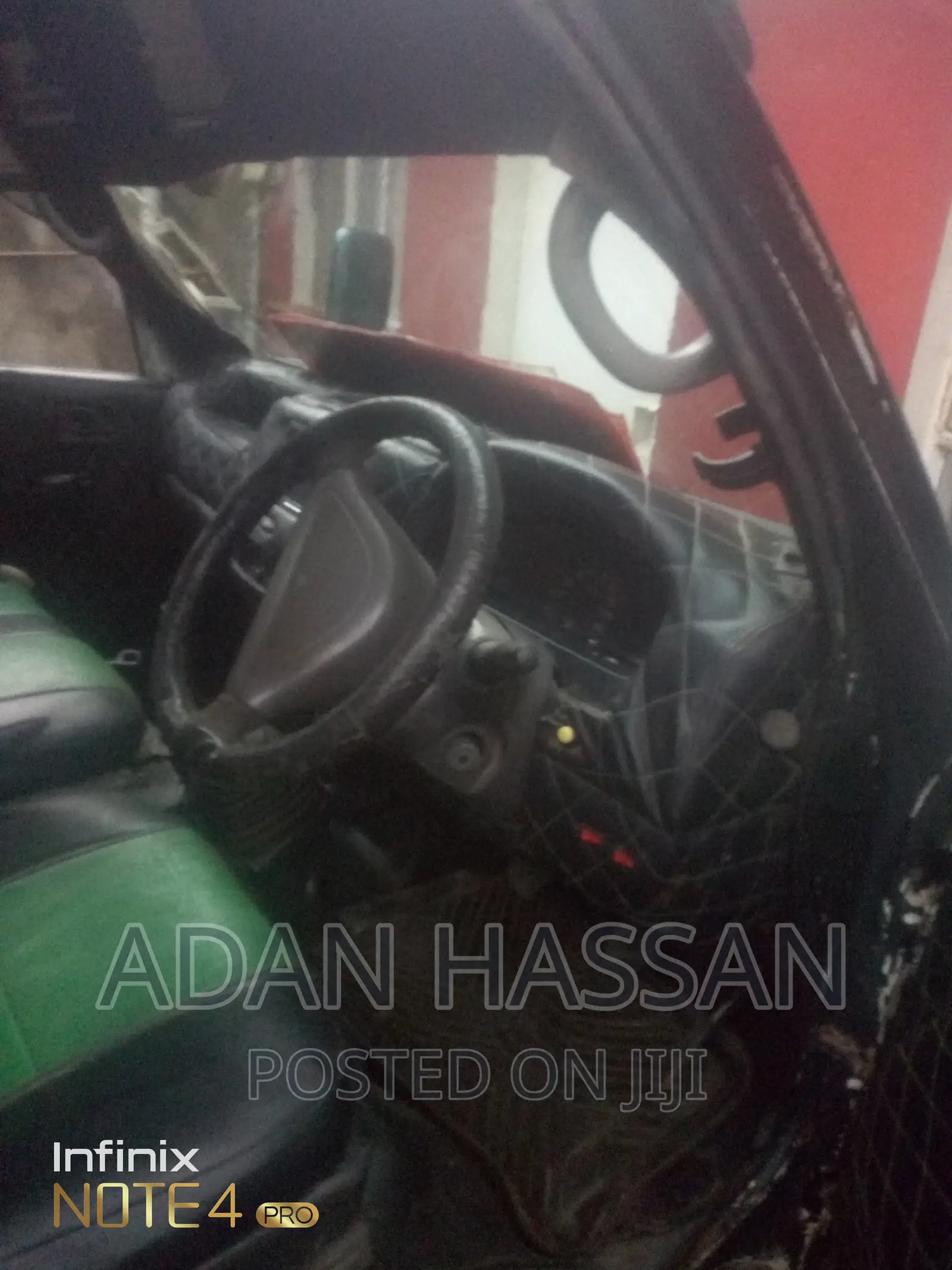 Nissan Caravan (Urvan) 2008 Green