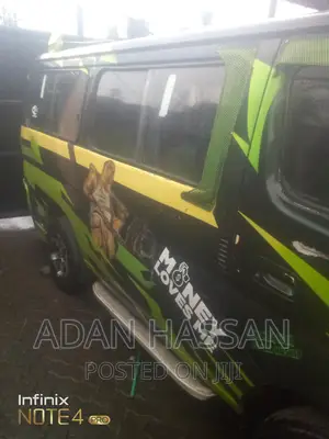 Nissan Caravan (Urvan) 2008 Green