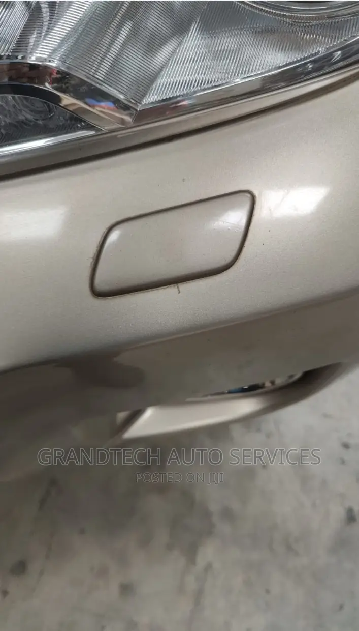 Headlights Spray Nozzle Caps