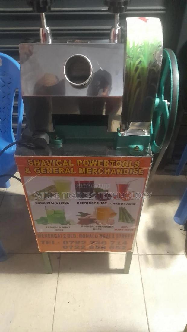 ELECTRIC Sugarcane Juice Extractor Silver - main view