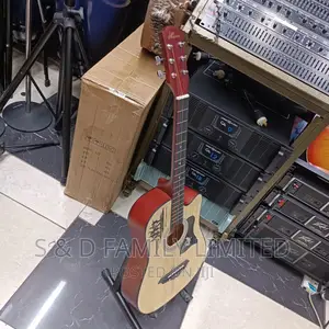 Natural Acoustic Guitar Size 38