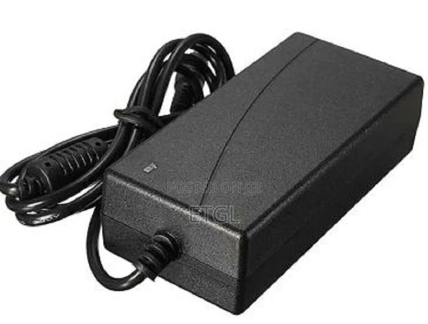 Power Adapter 12V 2.5amp