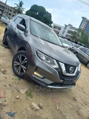 Nissan X-Trail 2018 Gray