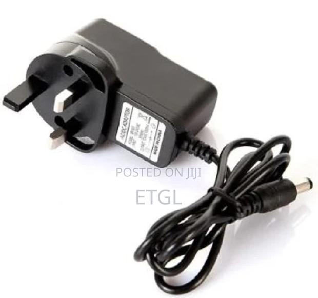 Power Adapter 9V 0.8amp