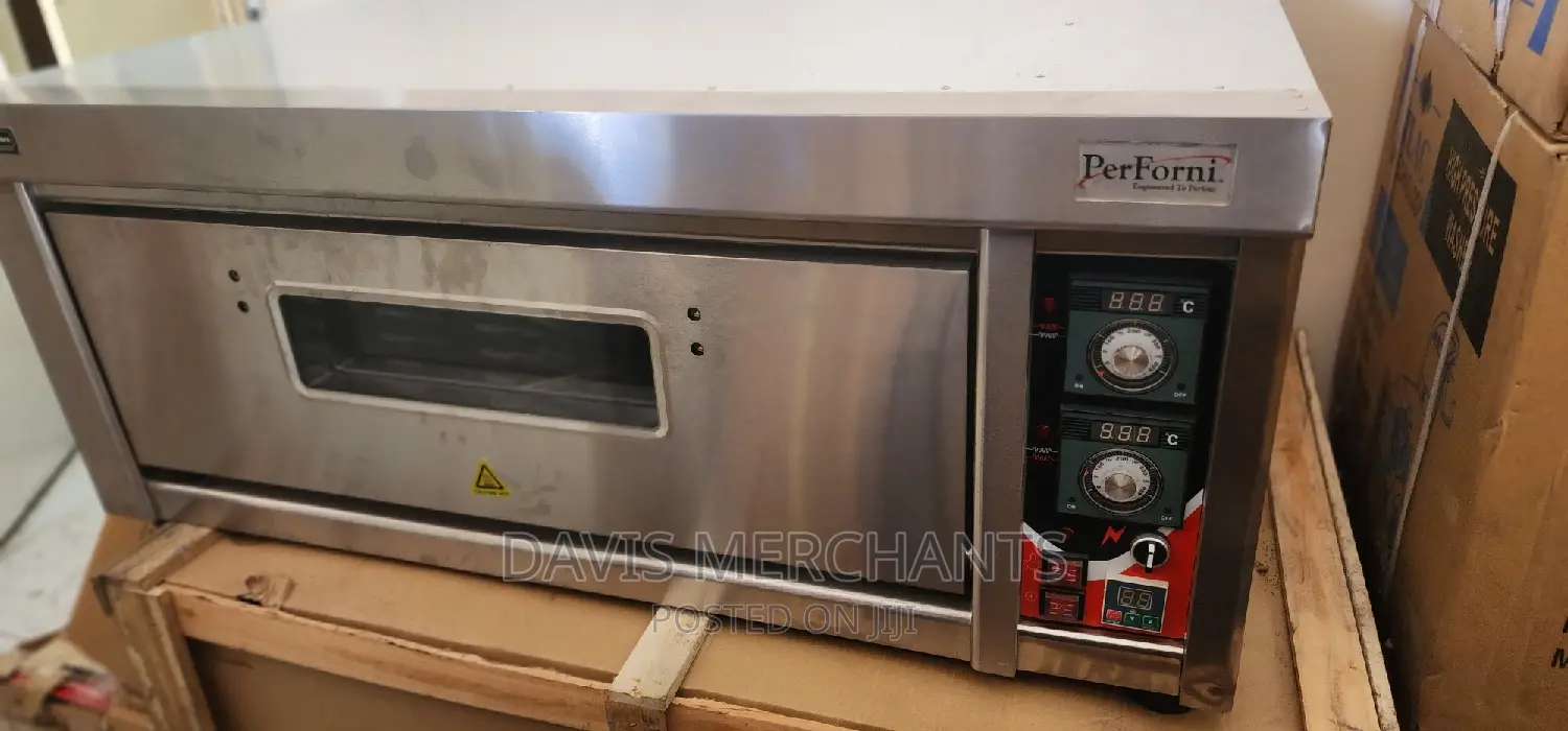 Perforin Single Deck Oven Suitable for Pizza Making
