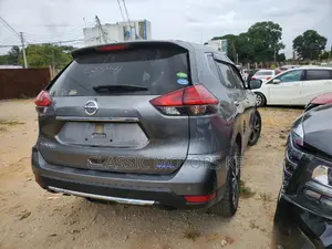 Nissan X-Trail 2.0 Petrol AWD 2018 Gray