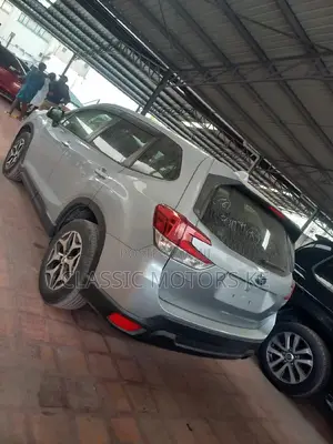 Subaru Forester 2.5i Premium AWD 2018 Gray
