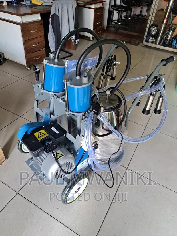 Stainless Steel Double Buckets Milking Machine. - thumbnail 3