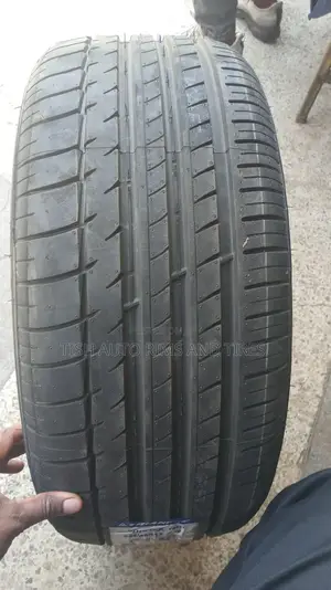225/45r17 Triangle