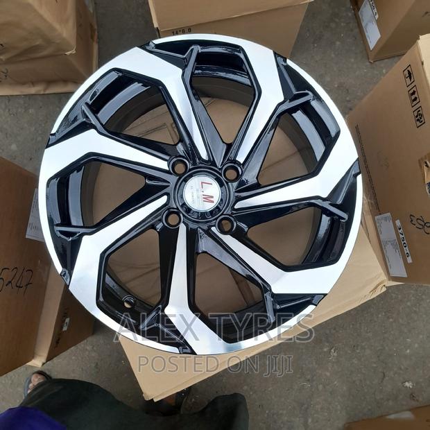 Size 15 Inches Toyota Alloy Offset Rims
