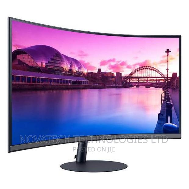 Samsung Essential 27" FHD Curved Monitor, Curvature: 1000r