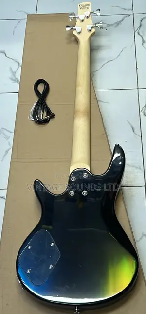 4strings Ibanez Gio GSR200 Electric Bass Guitar/ 24 Frets