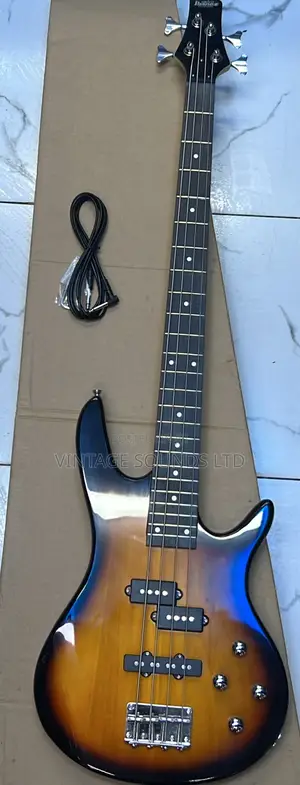 4strings Ibanez Gio GSR200 Electric Bass Guitar/ 24 Frets