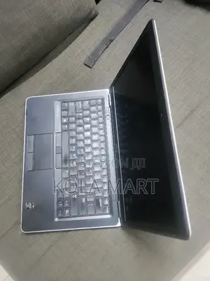 Laptop Dell Inspiron 14 7447 8GB Intel Core I7 HDD+SSD 500GB