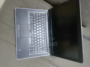 Laptop Dell Inspiron 14 7447 8GB Intel Core I7 HDD+SSD 500GB