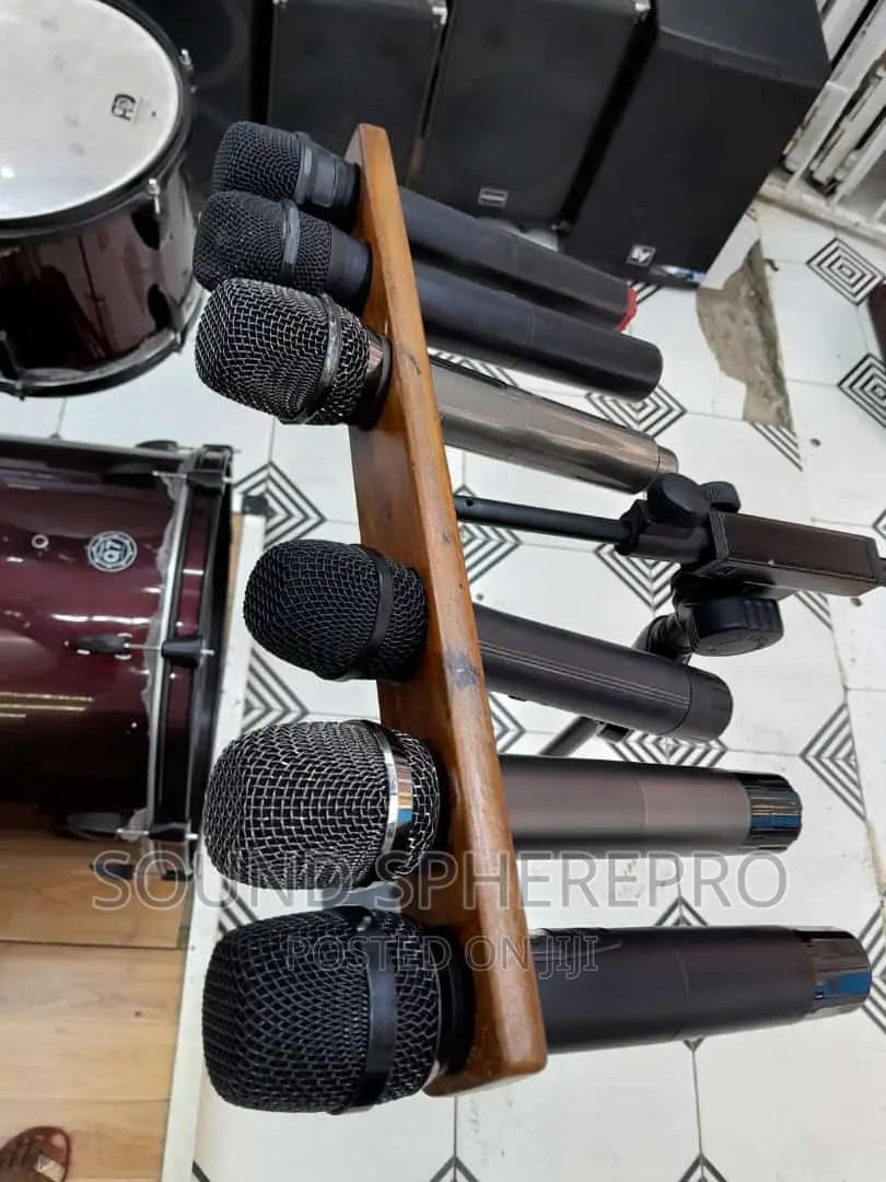 Microphone Resting Holder