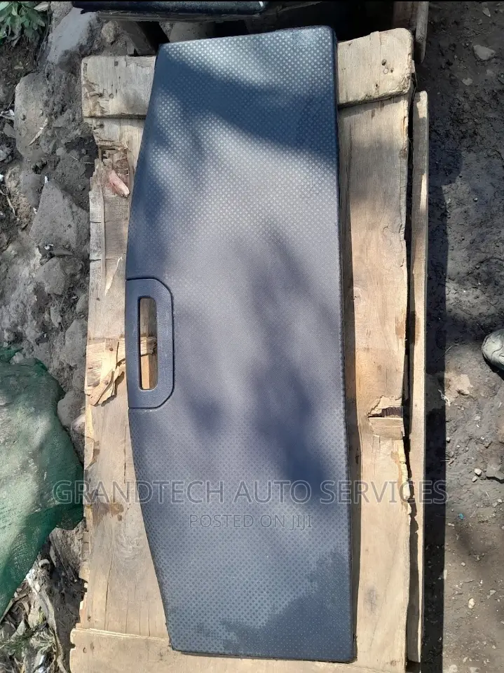 Nissan X-Trail Nt32 Boot Cover