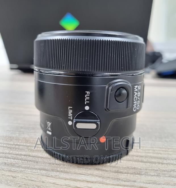 Sony 50mm F/2.8 Macro - thumbnail 3